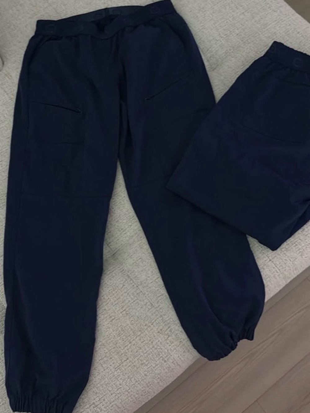 WonderWink Jogger Scrubs • Set of 2 | navy blue | Medium Petite